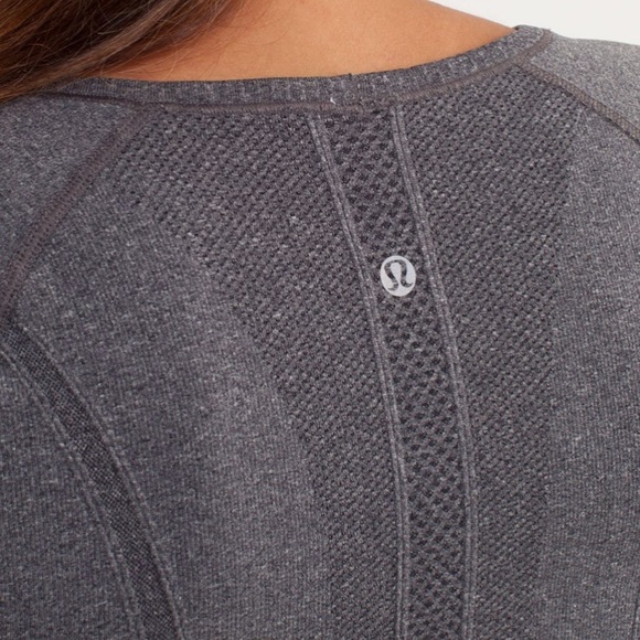 Lululemon Run: Swiftly Tech V Neck - Picture 5 of 6